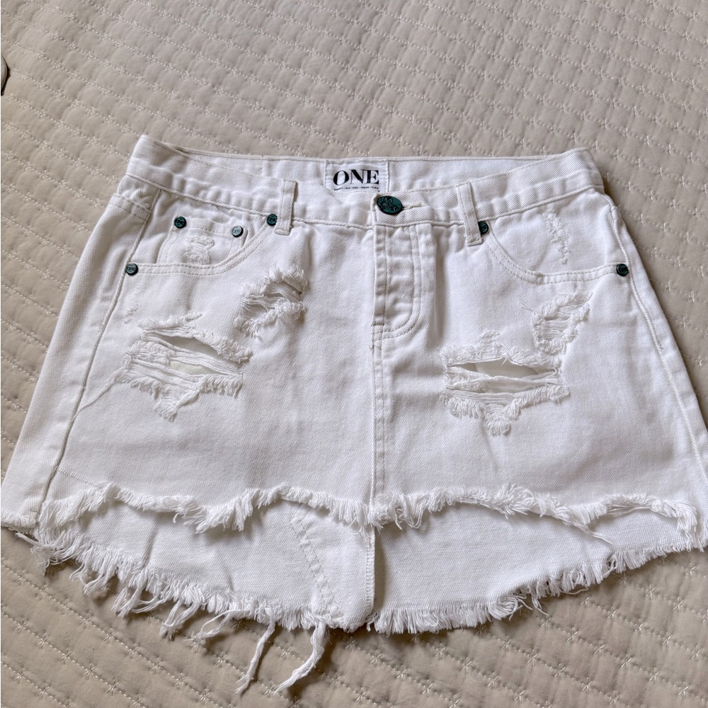 One teaspoon‎ white denim skirt size 27